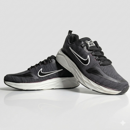 Nike Revolution